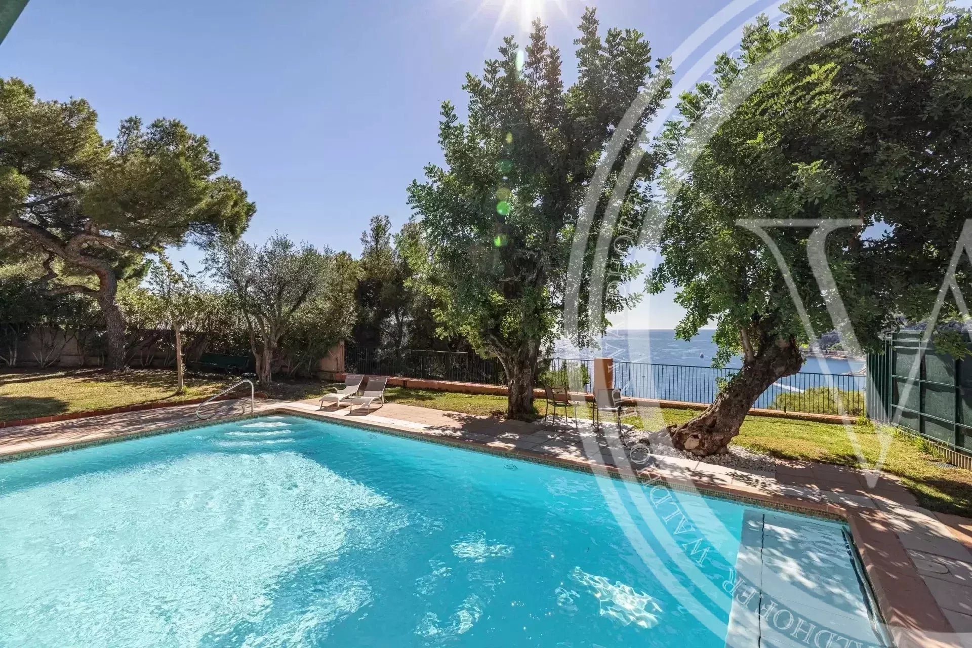 Villefranche-sur-mer - Apartment with Panoramic Sea View — photo 15