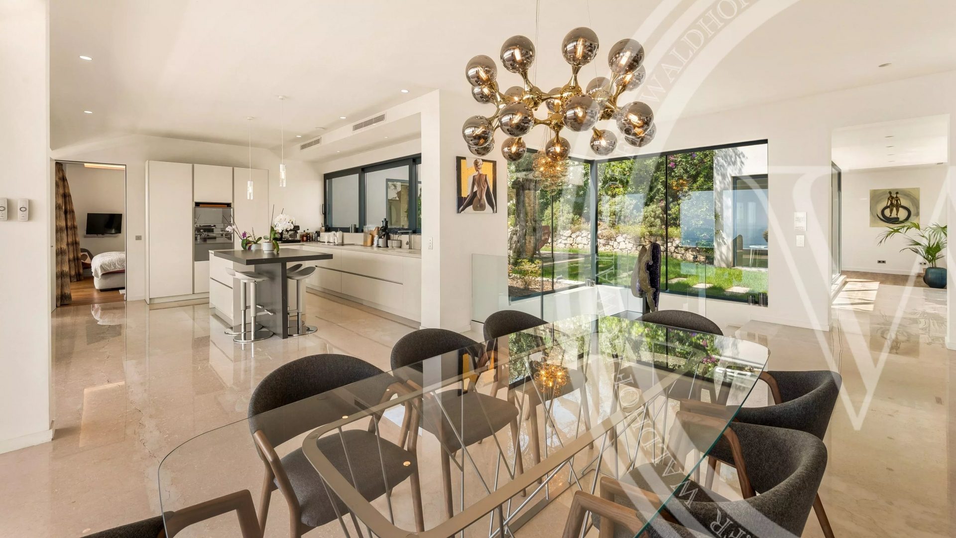 Villa for sale just 500 meters from Monaco with panoramic sea views — photo 4