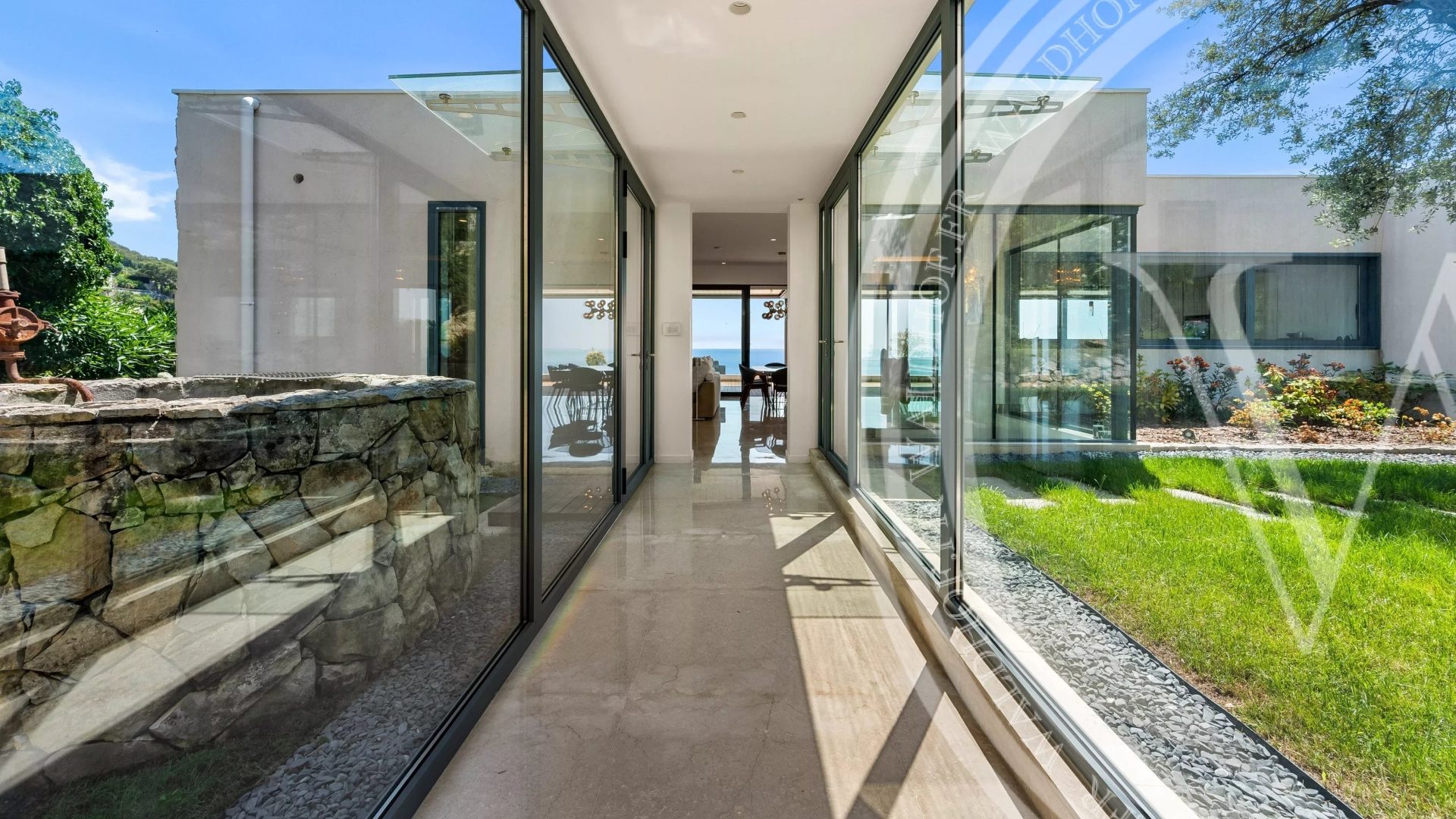 Villa for sale just 500 meters from Monaco with panoramic sea views — photo 8