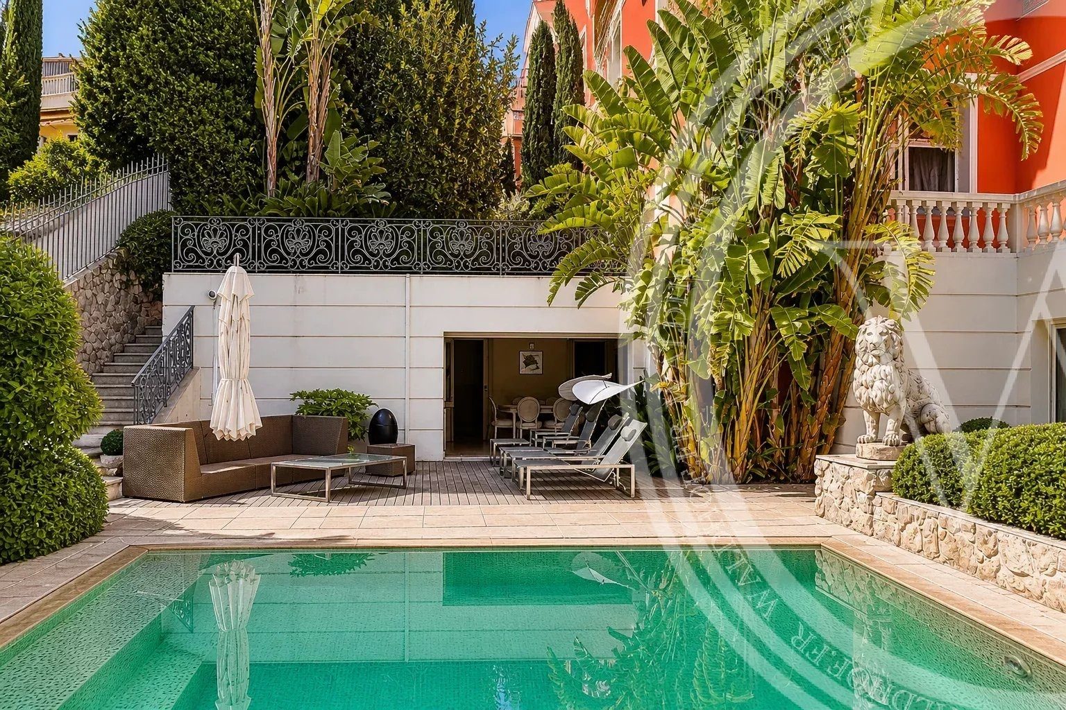 Turn-key luxurious villa with sea view, large garage and swimming pool, 25 meters from Monaco — photo 2