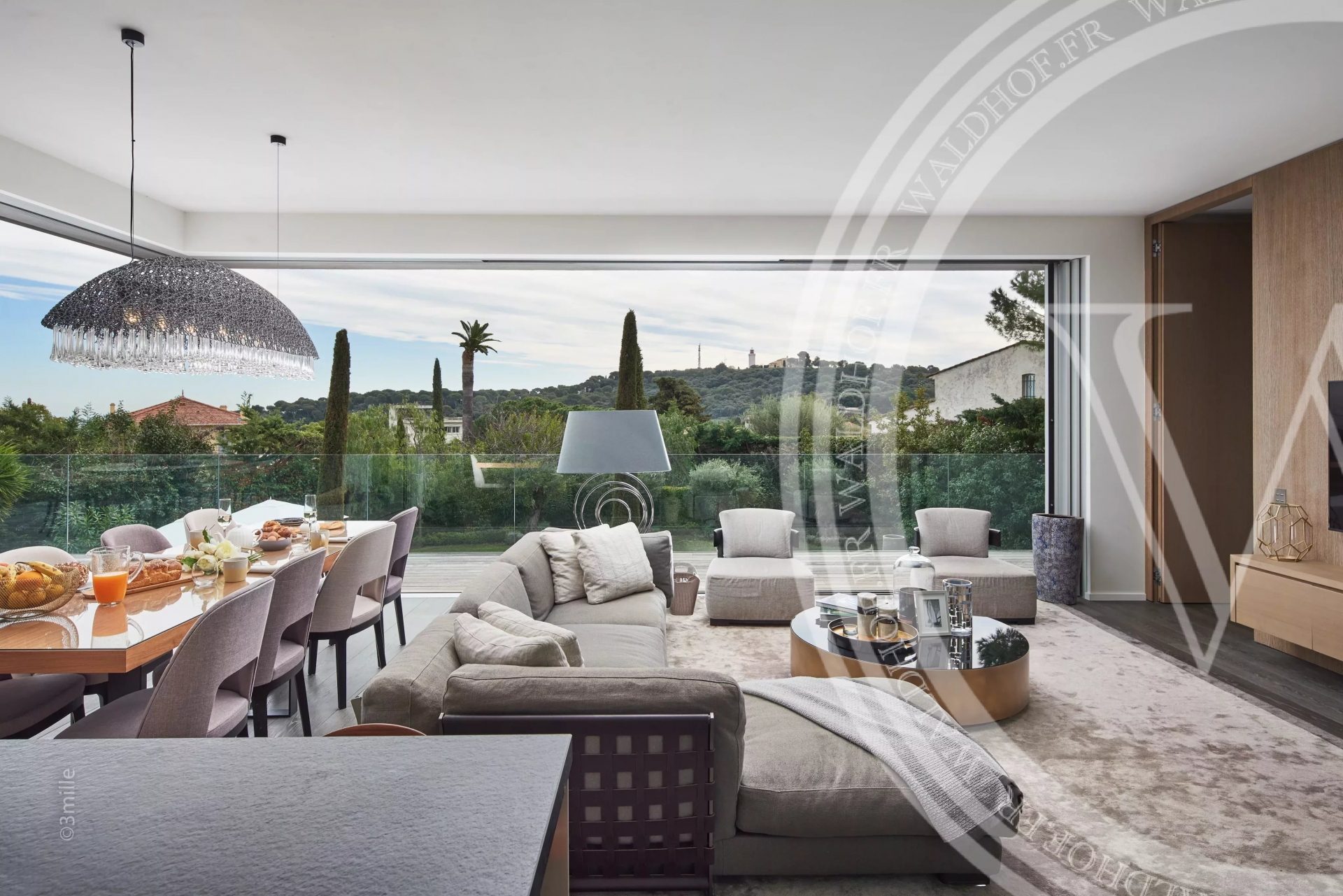 Contemporary villa Cap D’Antibes sea view — photo 12
