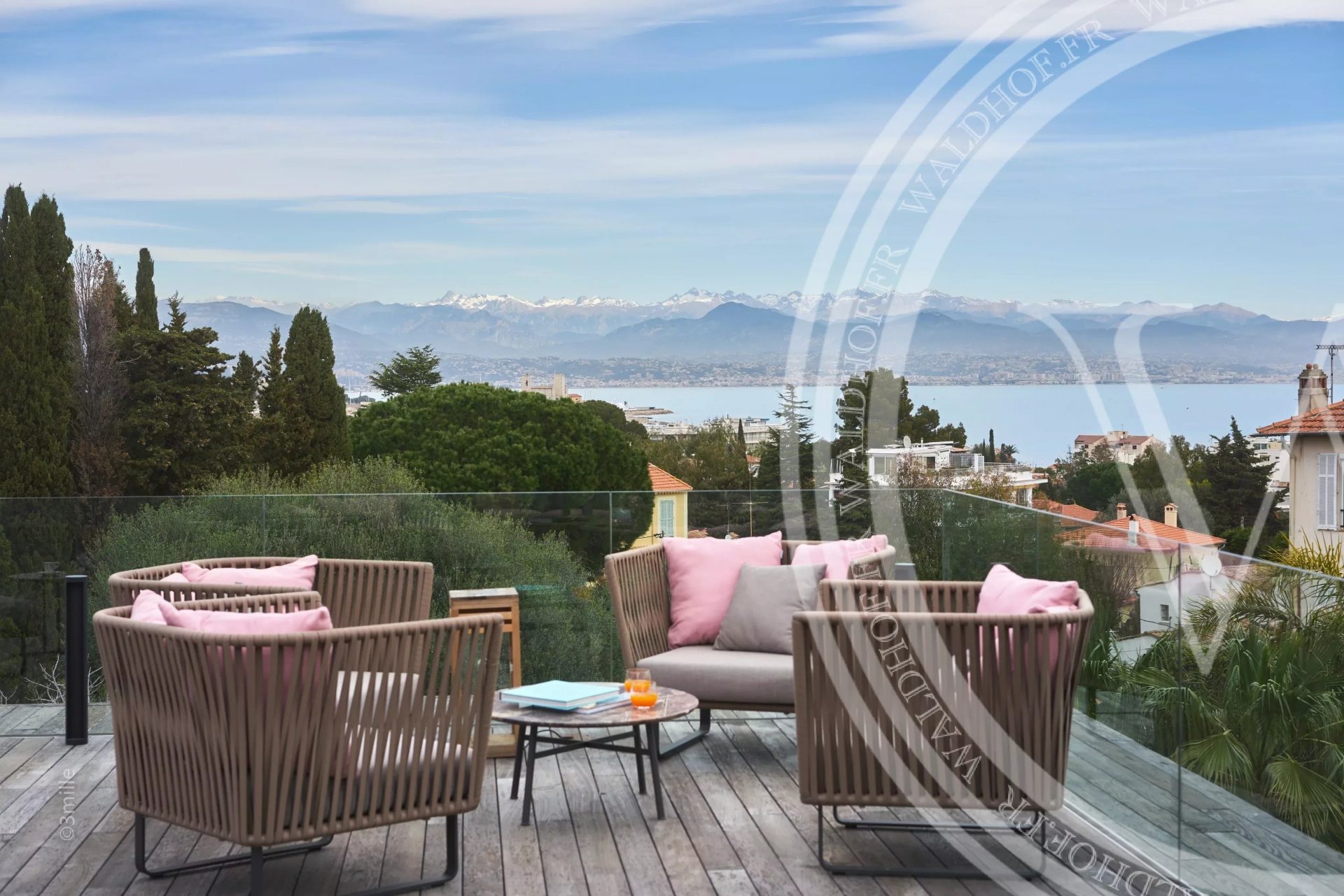 Contemporary villa Cap D’Antibes sea view — photo 2