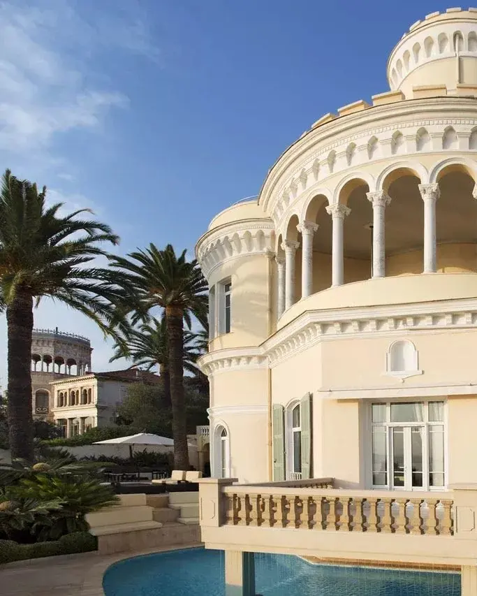 Sumptuous Castle in Mont Boron