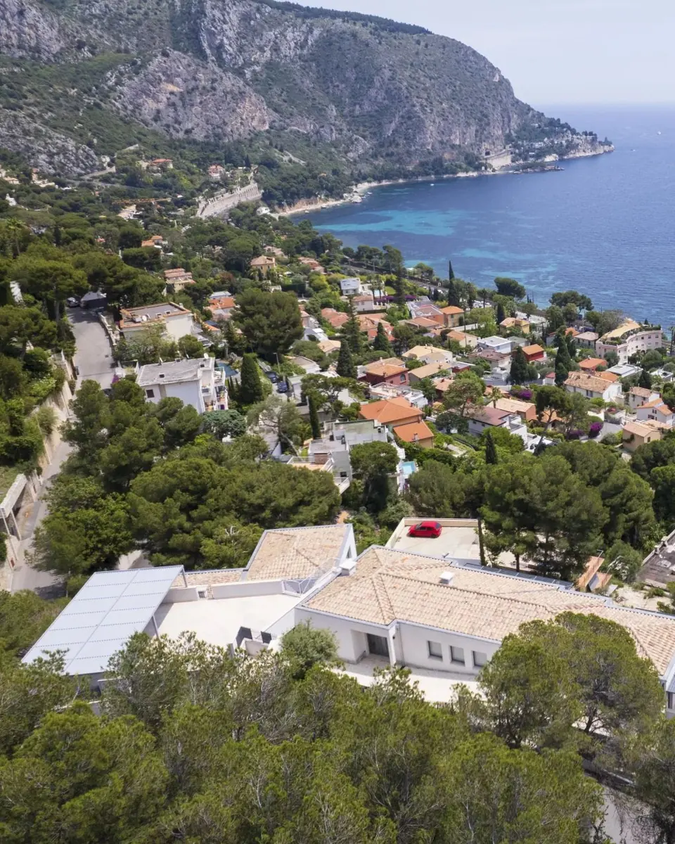 Èze-Bord-de-Mer — Exceptional Project of Two New Villas with Panoramic Sea Views