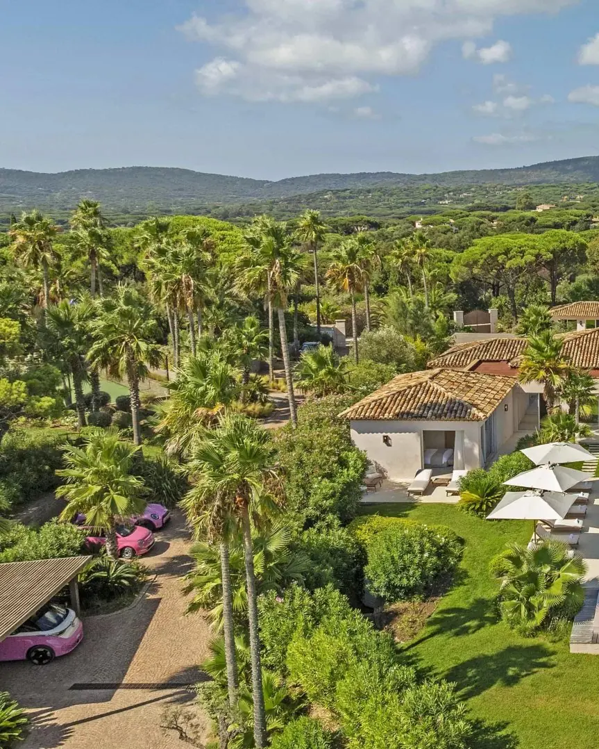 Chic Villa Retreat in Saint-Tropez with Pool, Gardens and Steps to Beach Clubs