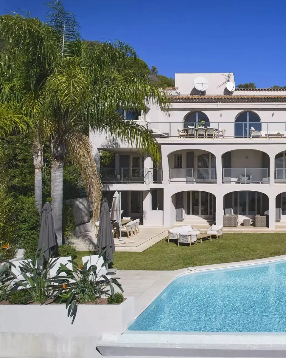 5-Bedroom Villa with Sea View, Cannes Californie