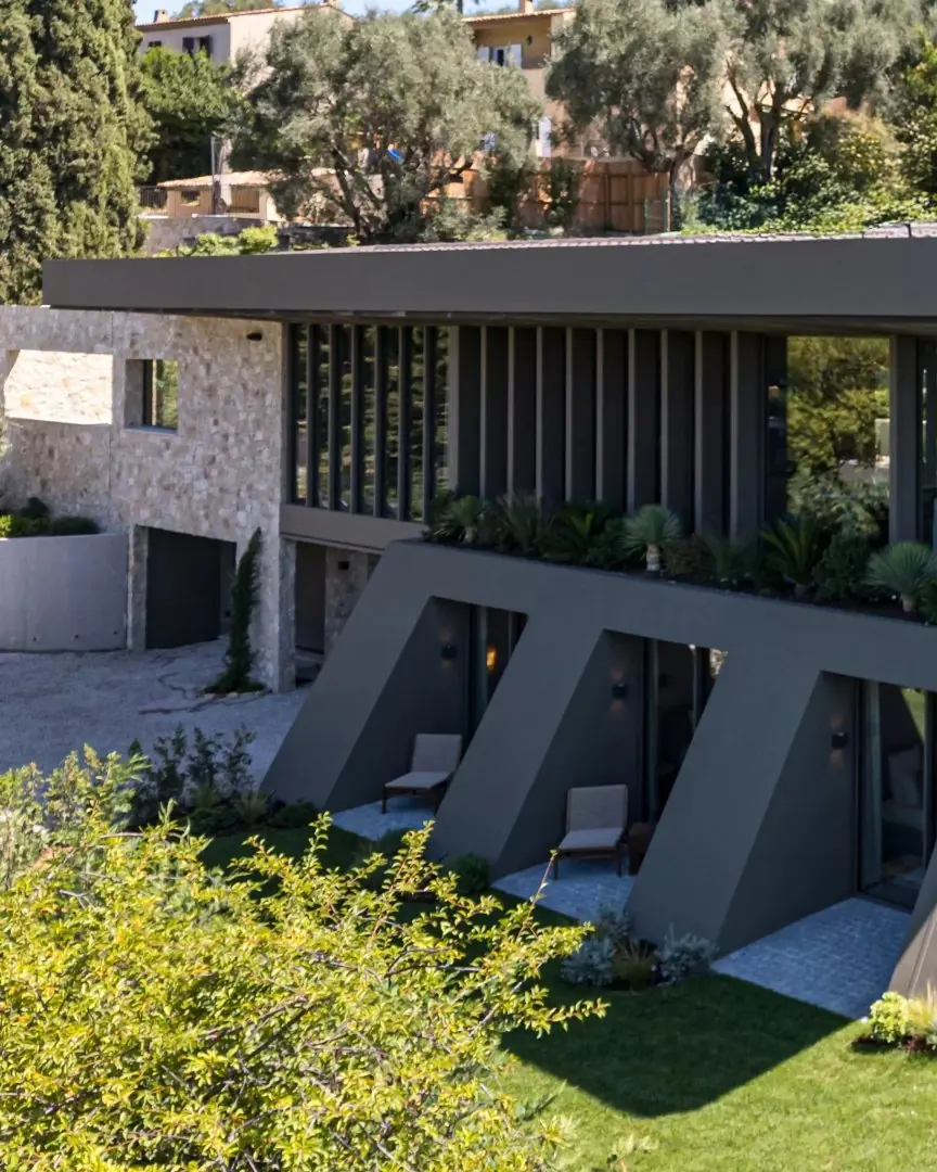 Contemporary Villa in a Private Estate