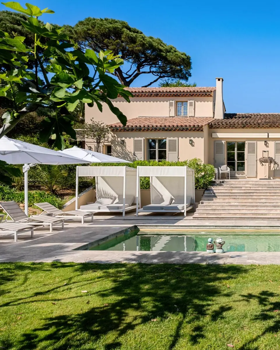 Elegant 7-Bedroom Villa with Pool in Saint-Tropez