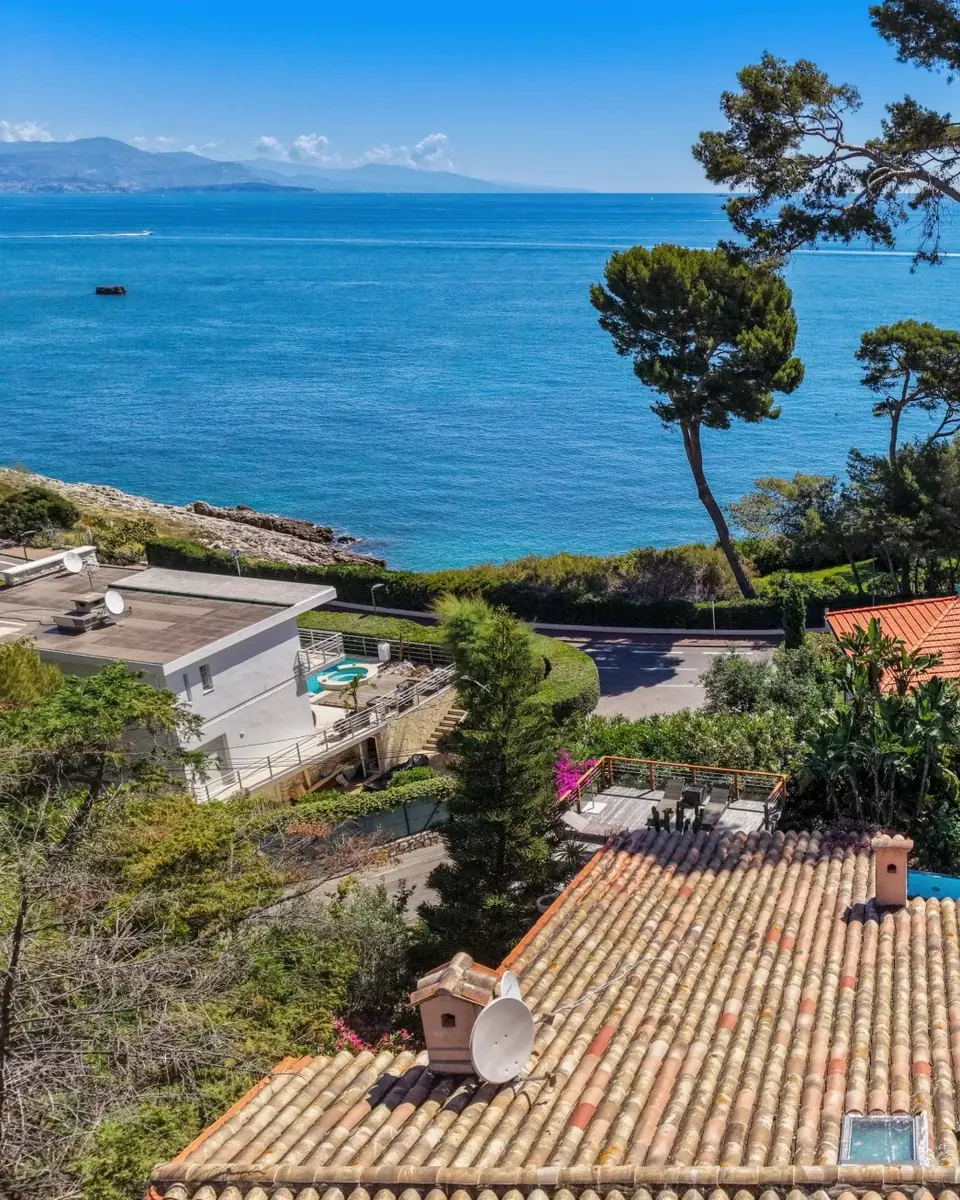 Villa in Cap d’Antibes — Seasonal Rental